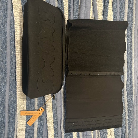 SKIMS Other - SKIMS Black Shapewear Set
